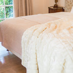 Extra Large Blanket – Double-Sided Faux Fur